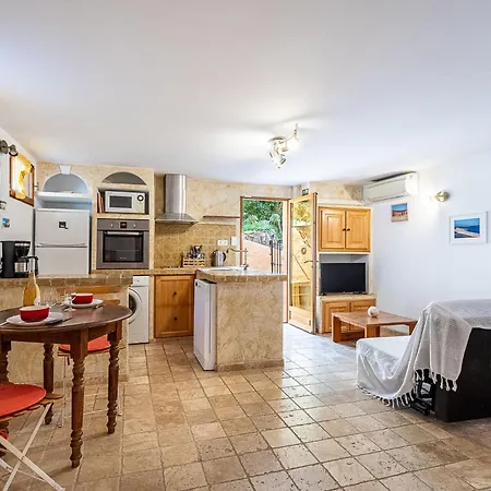 Mimosas By Interhome